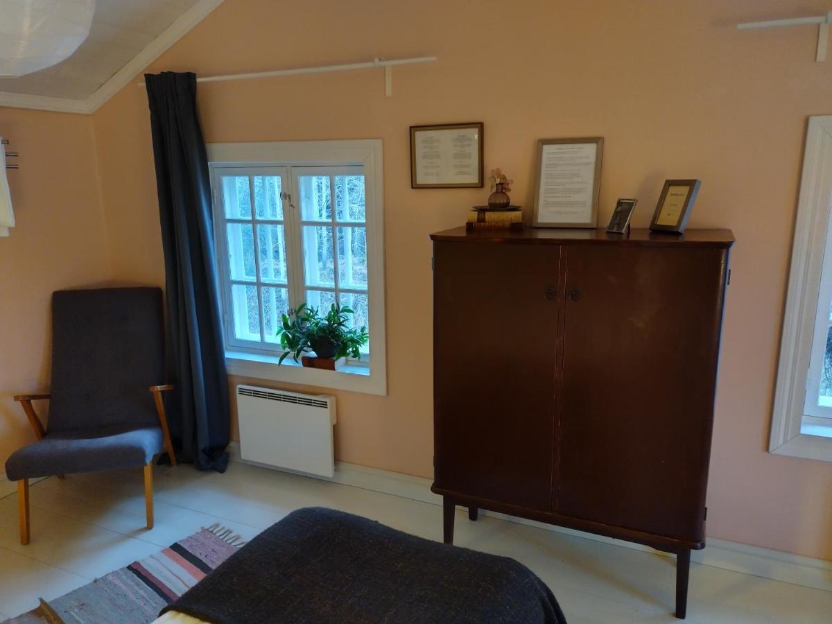 Bed and Breakfast Brobacka Gasthem à Jomala Extérieur photo